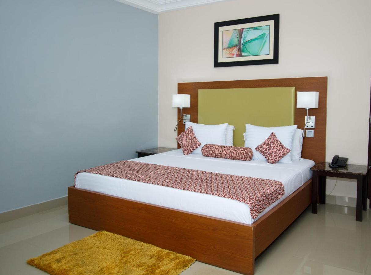 Prestige Suites Accra Exterior photo